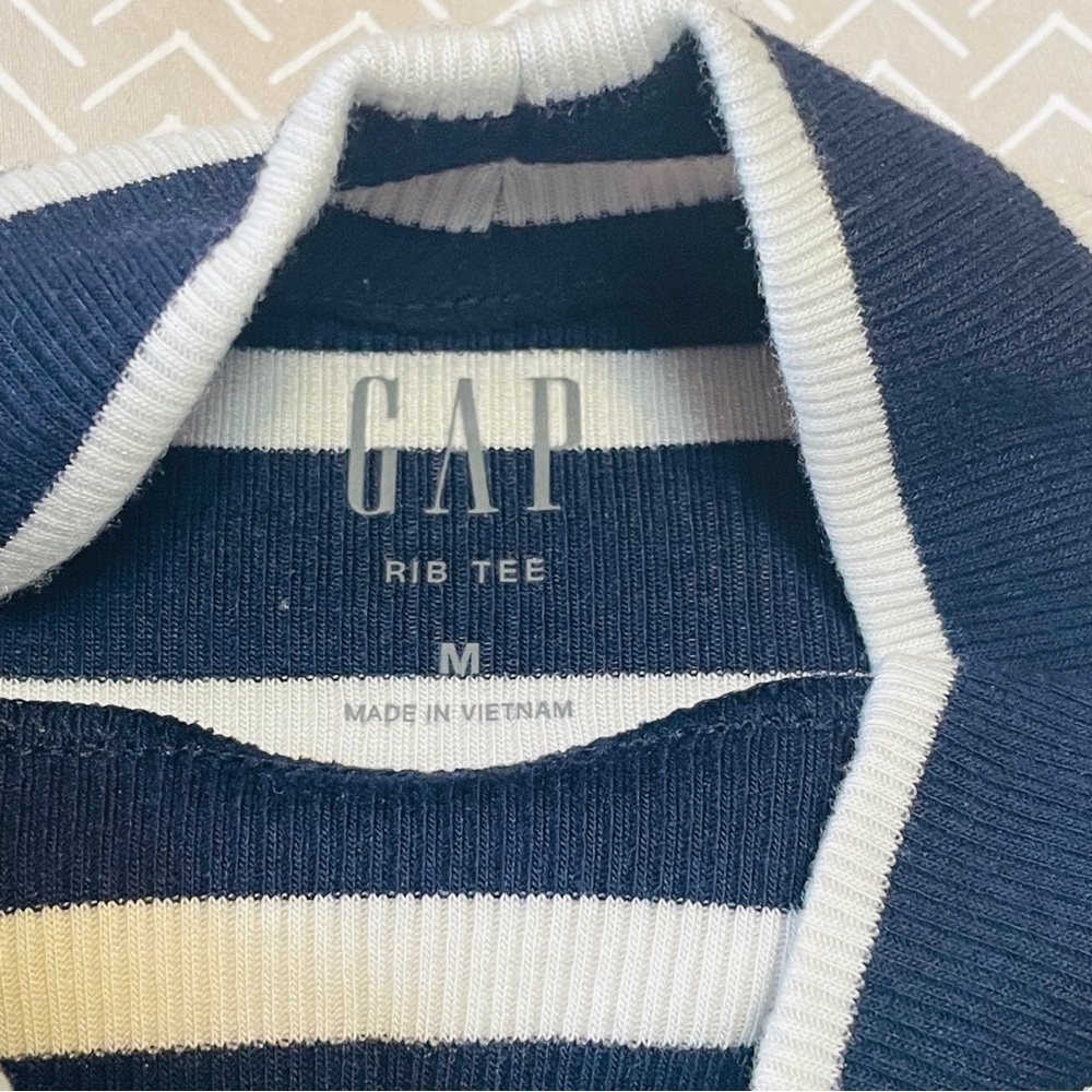 GAP Striped Mini Rib Mock Tee - Picture 5 of 7